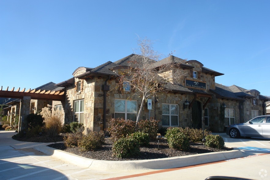 More Photos Of 680 N Carroll Ave, Southlake Office For Sale