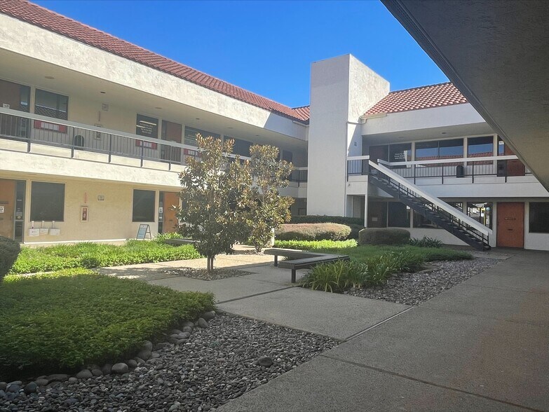 More Photos Of 10737 Camino Ruiz, San Diego Medical For Lease