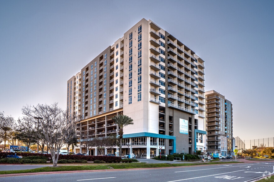 Primary Photo Of 100 Main St N, Saint Petersburg Apartments For Sale