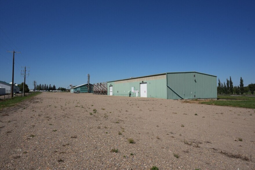 More Photos Of 184075 7 St E, Brooks Warehouse For Sale