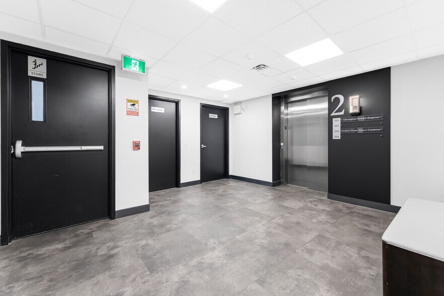 More Photos Of 168 Charlotte St, Ottawa Office For Lease