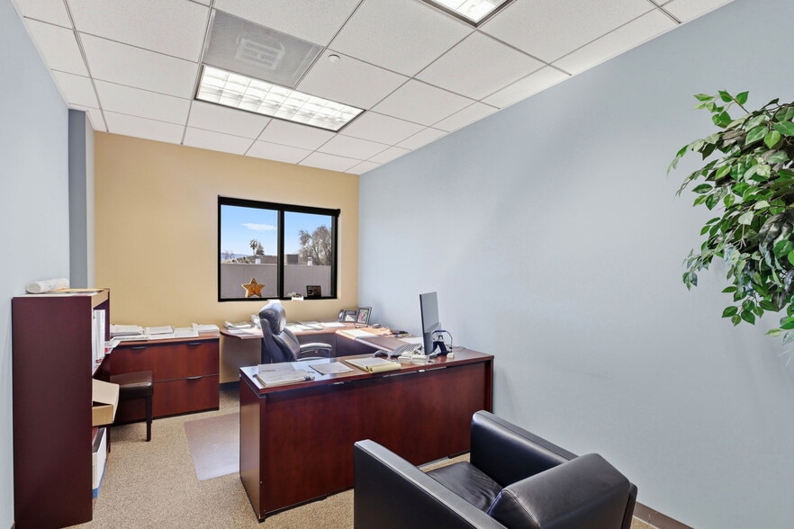 More Photos Of 225 Demeter St, Palo Alto Office Residential For Lease