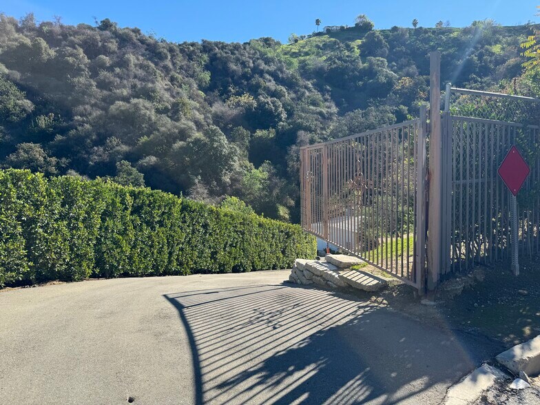 More Photos Of 3 Ambar Dr, Woodland Hills Land For Sale