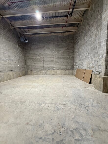 More Photos Of 2108 College Point Blvd, College Point General Retail For Lease