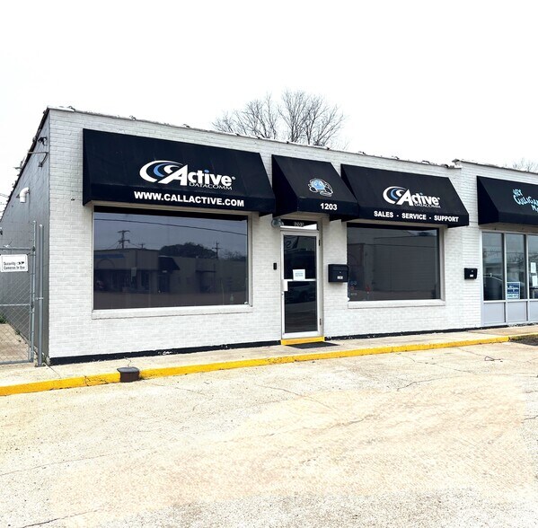 Primary Photo Of 1203 Nelle St, Tupelo Storefront For Lease