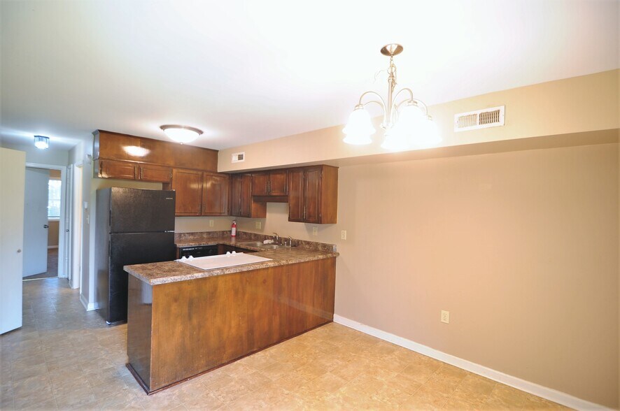 More Photos Of , Huntsville Multifamily For Sale
