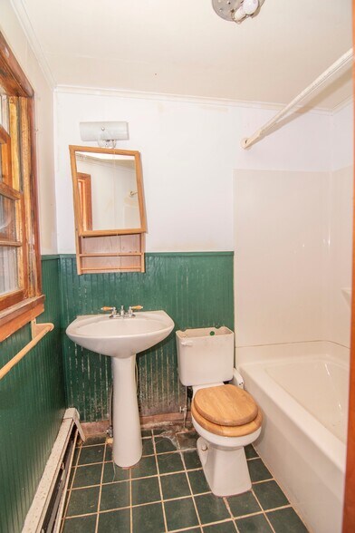 More Photos Of 3230 Route 9N -1, Greenfield Center Bar For Sale