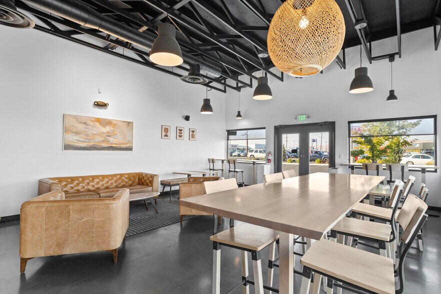 More Photos Of 1802 1st, Yakima Restaurant For Sale
