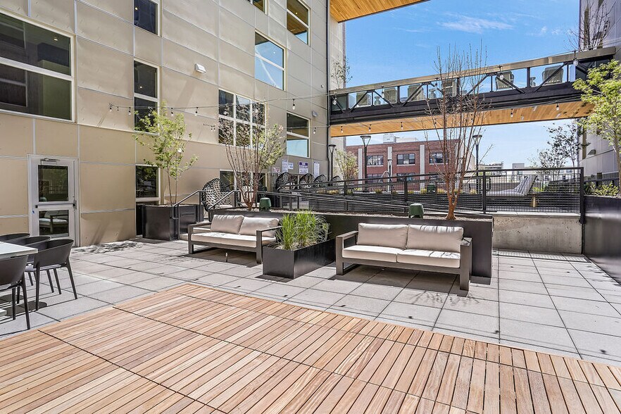 More Photos Of 360 W 200 S, Salt Lake City Apartments For Lease