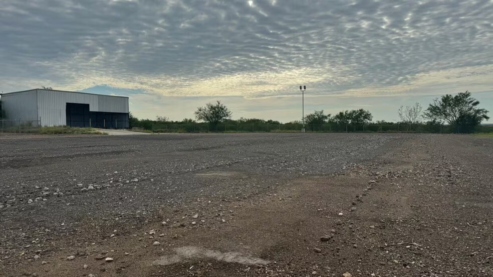 More Photos Of 13701 Cabezut Drive, Laredo Warehouse For Sale