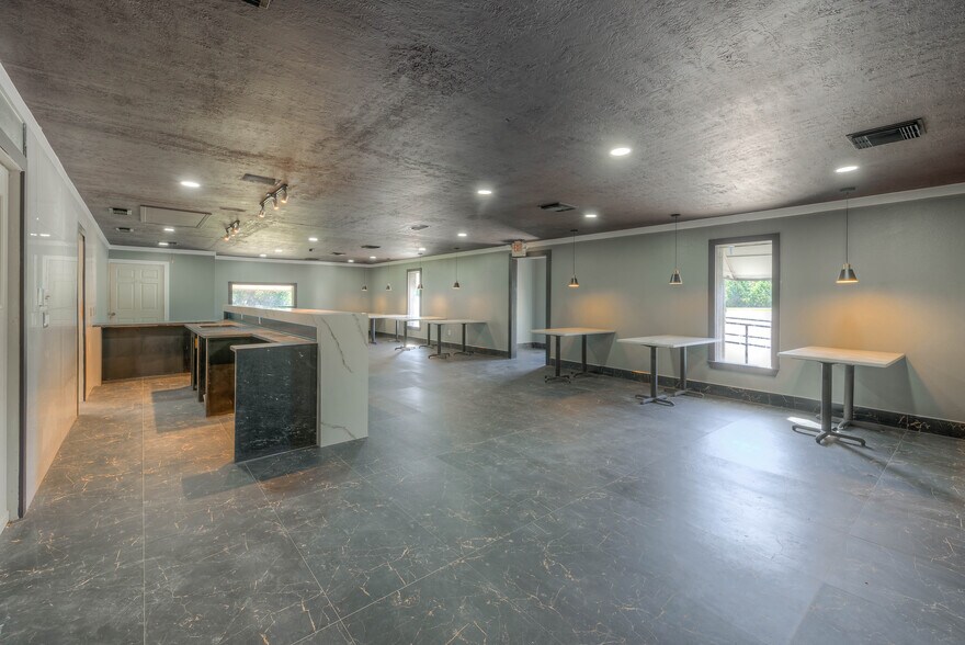 More Photos Of 6771 US Highway 59 S, Goodrich General Retail For Sale