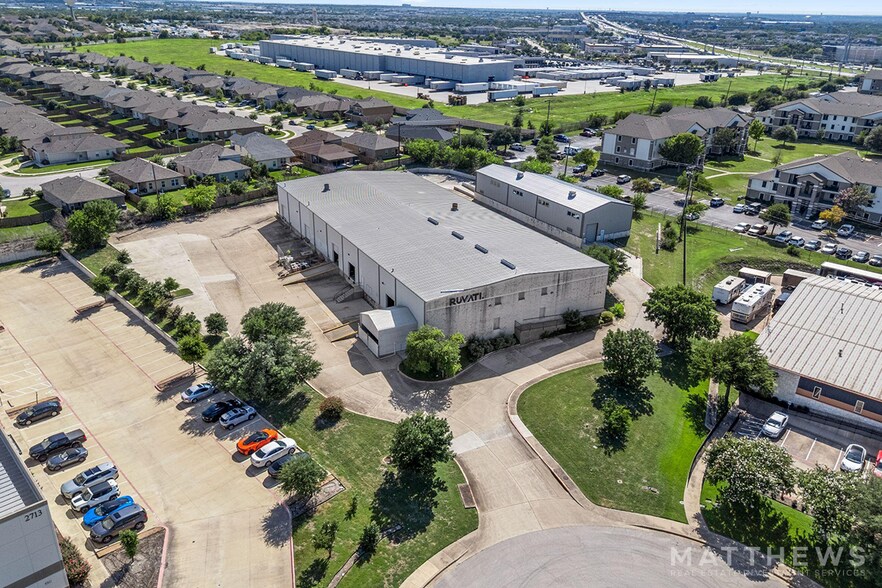 Primary Photo Of 2712 Meister Pl, Round Rock Warehouse For Lease