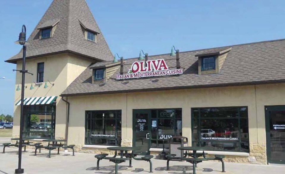 More Photos Of 725 N High Point Rd, Madison General Retail For Lease