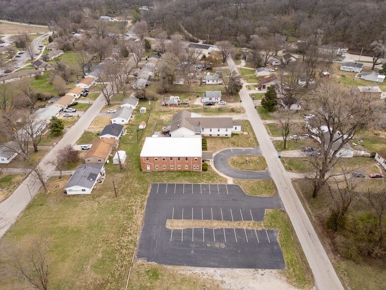 More Photos Of 8861 Botanical Ave, Caseyville Specialty For Sale