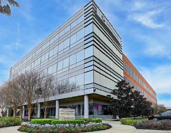 More Photos Of 18050 Saturn Ln, Houston Office For Lease