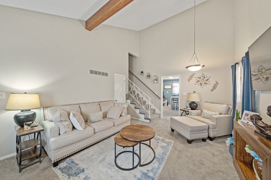 More Photos Of 1707 E 97th St, Kansas City Apartments For Sale