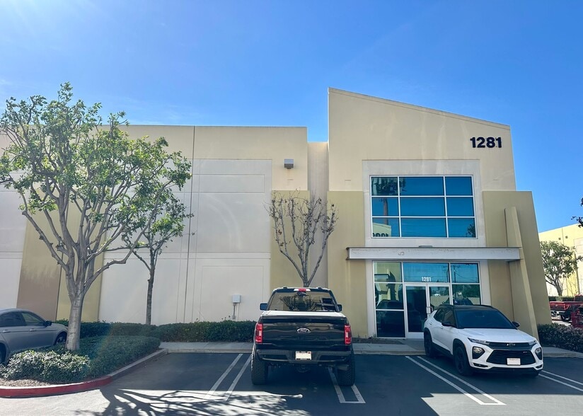 Primary Photo Of 1281 N Patt St, Anaheim Warehouse For Sale