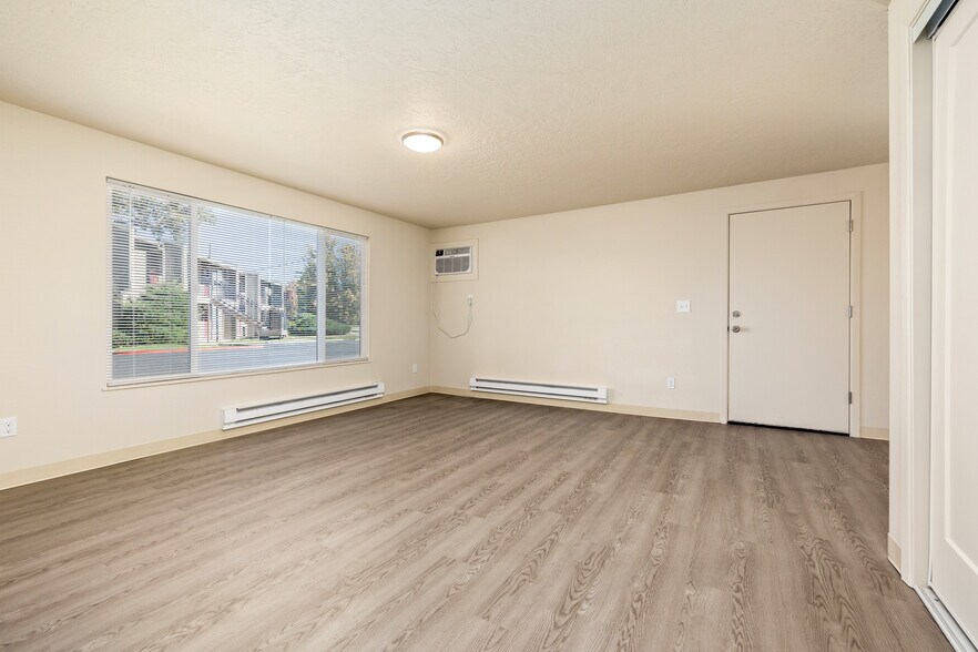 More Photos Of 5713 Garrett St, Boise Apartments For Sale