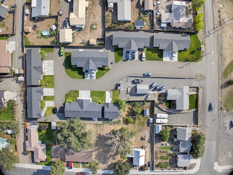 More Photos Of 2840 Clark St, Baker City Multifamily For Sale