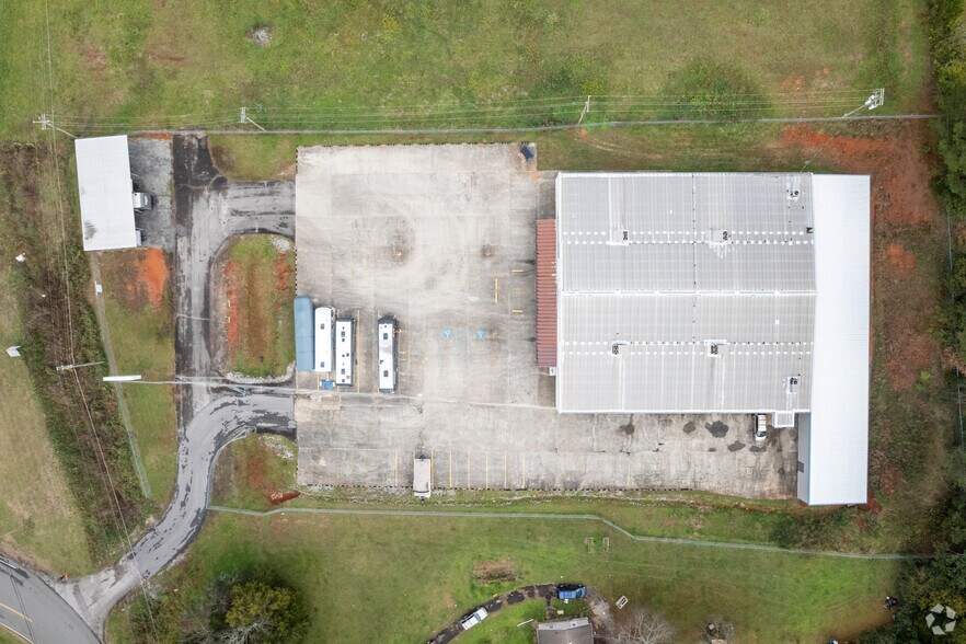 More Photos Of 112 Benton Way, Benton Self Storage For Sale