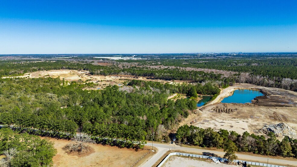 More Photos Of 659 Godley Road, Bloomingdale Land For Sale