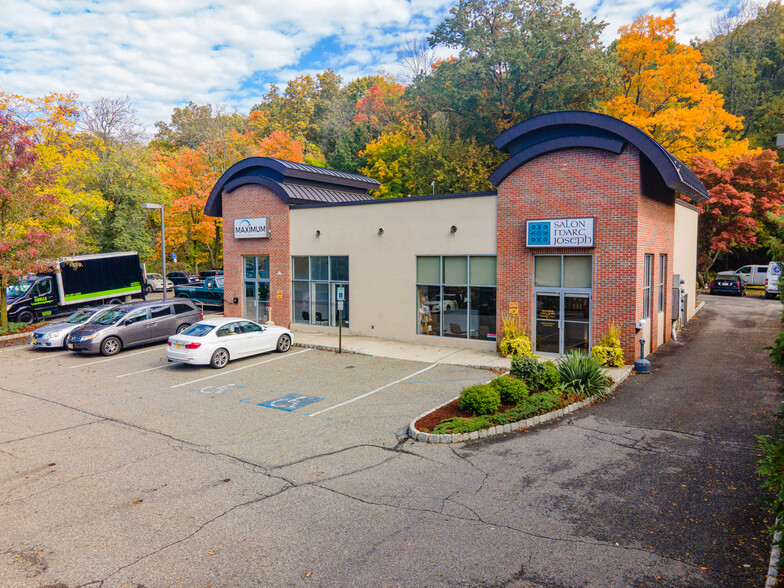 Primary Photo Of 2252 Paterson-Hamburg Tpke, Wayne Freestanding For Lease