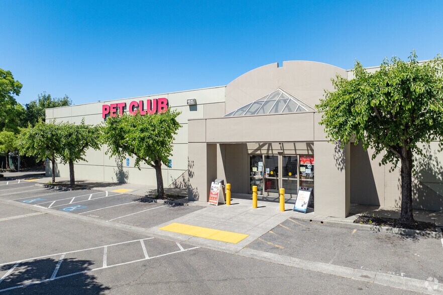 More Photos Of 1935 Santa Rosa Ave, Santa Rosa Freestanding For Lease