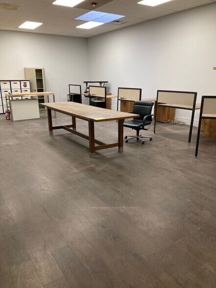 More Photos Of 1245 Hartrey Ave, Evanston Flex For Lease