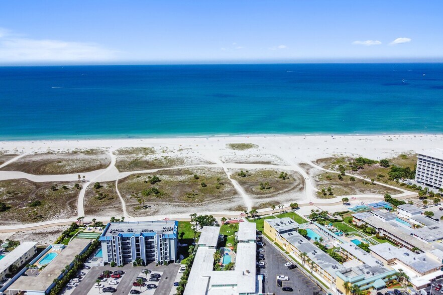 More Photos Of 11730 Gulf Blvd, Treasure Island Apartments For Sale
