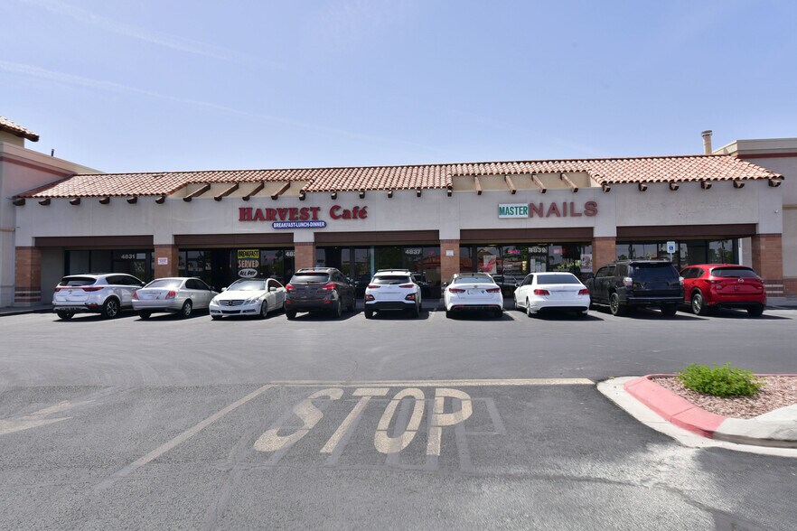 More Photos Of 4811-4945 W Craig Rd, Las Vegas Unknown For Lease
