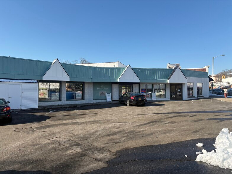 Primary Photo Of 2228 Summer St, Stamford General Retail For Lease