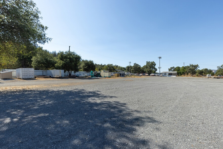 More Photos Of 18184 Geyserville Ave, Geyserville Industrial For Sale