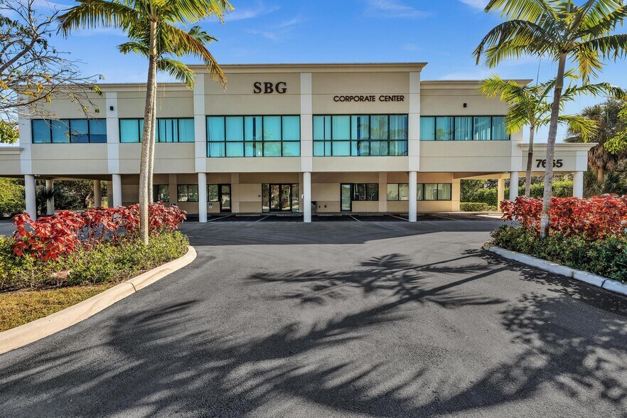 Primary Photo Of 7665 Davie Road Ext, Davie Office For Lease