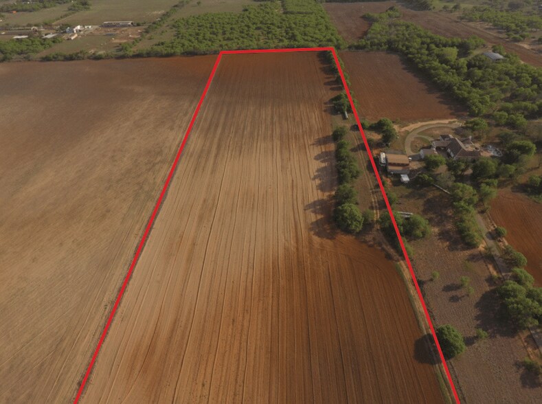 More Photos Of 12296 La Vernia rd, Adkins Land For Sale