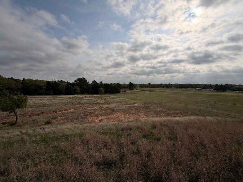 More Photos Of 2548 County Road 2690, Alvord Land For Sale