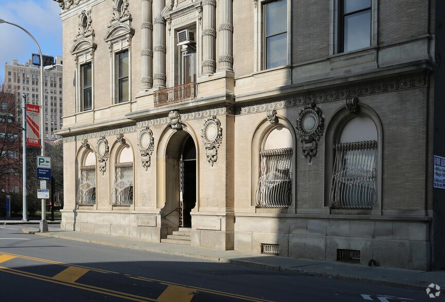 More Photos Of 600 Broadway, Albany Office For Sale