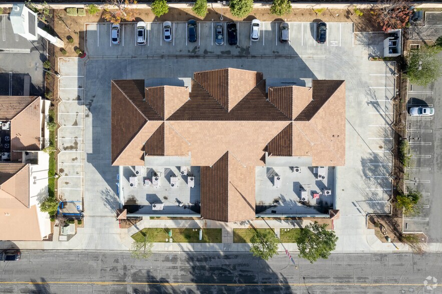 More Photos Of 23328 Olive Wood Plaza Dr, Moreno Valley Office For Lease