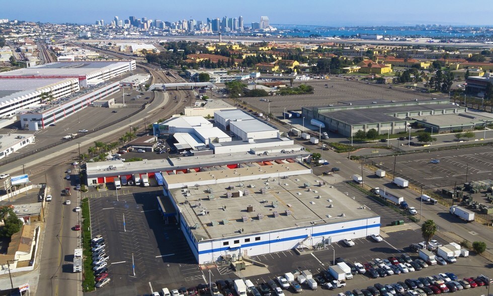 More Photos Of 2727 Kurtz St, San Diego Research And Development For Lease