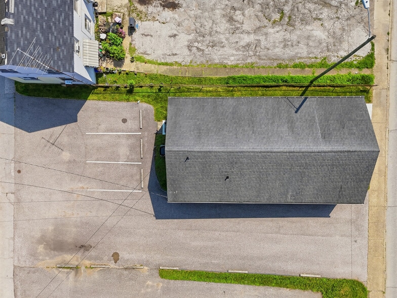 More Photos Of 4910 Maccorkle Ave SW, Charleston Medical For Sale