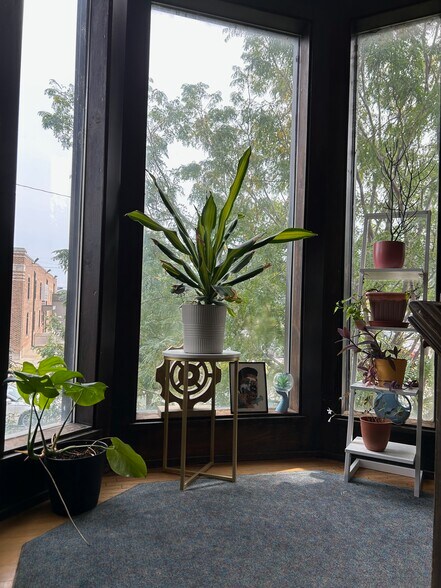 More Photos Of 616 4th St SW, Cedar Rapids Office For Lease