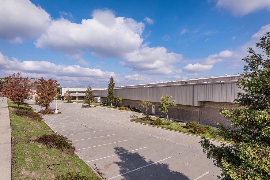 More Photos Of 1650 Ramada Dr, Paso Robles Manufacturing For Lease