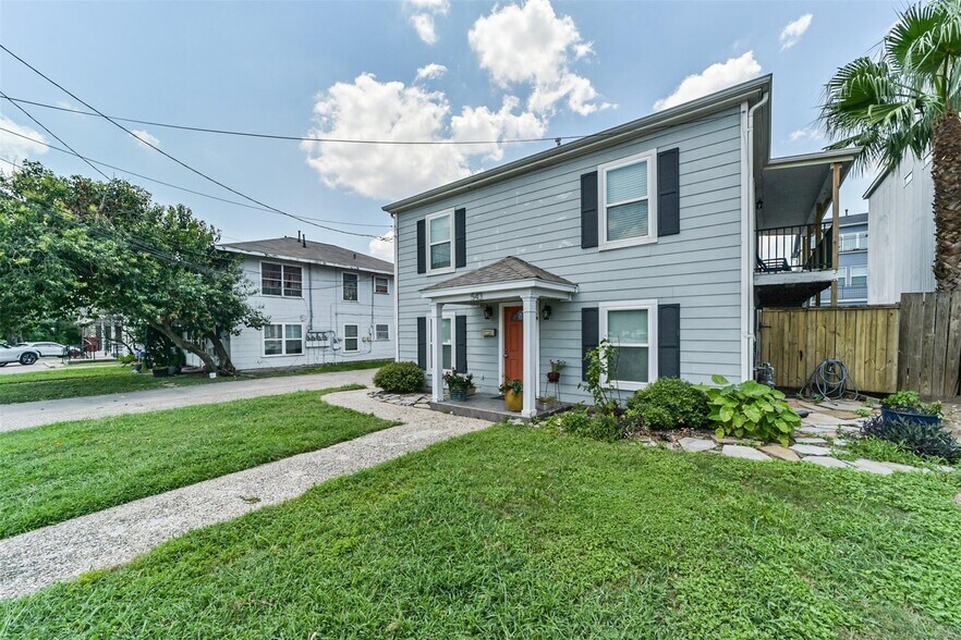 More Photos Of 543 Studewood St, Houston Specialty For Sale