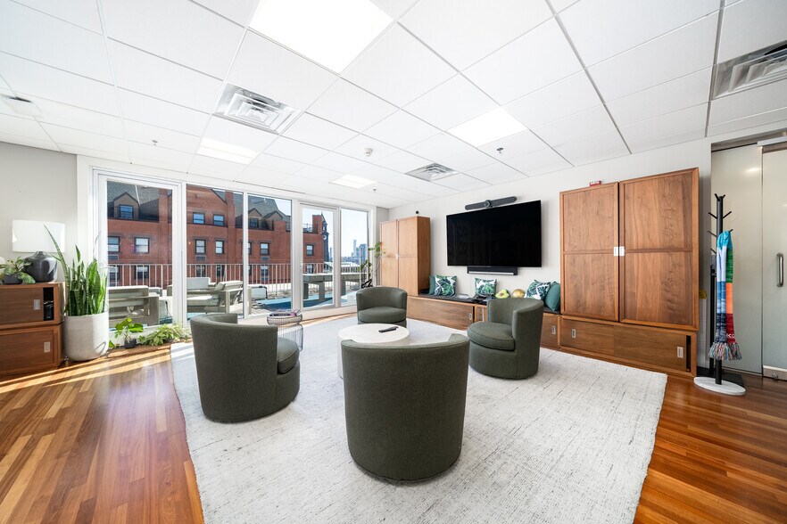 More Photos Of 80 River St, Hoboken Office For Lease