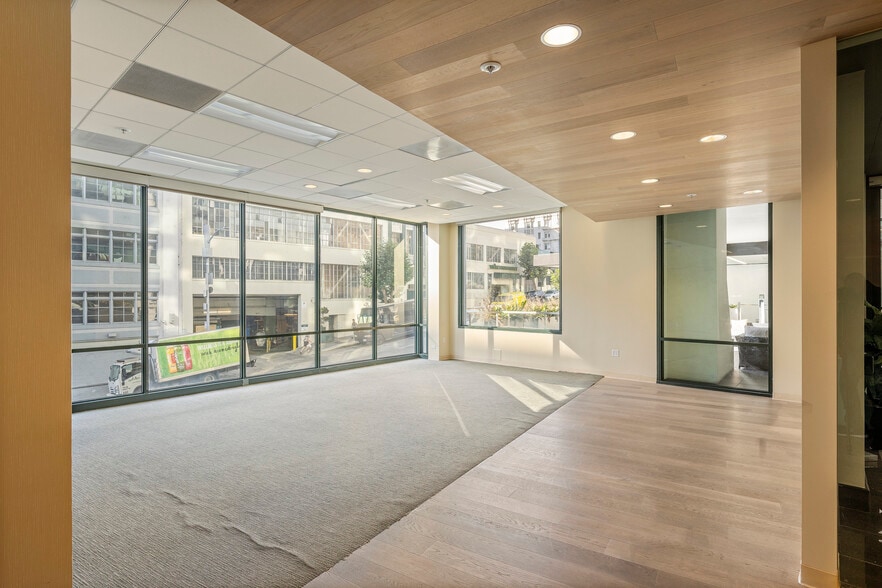 More Photos Of 1700 California St, San Francisco Apartments For Lease