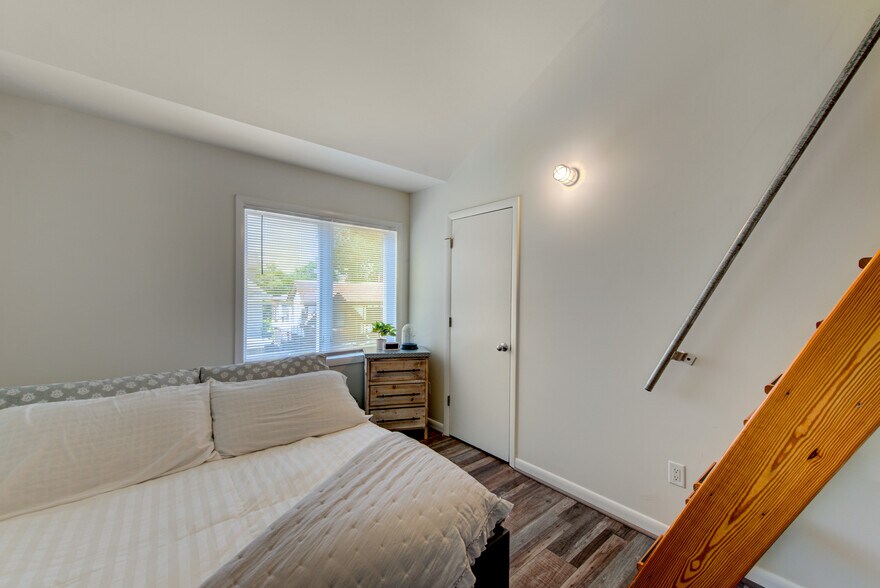 More Photos Of 396 Probasco St, Cincinnati Apartments For Sale