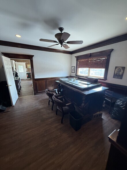 More Photos Of 9 Degnon Blvd, Bay Shore Office For Sale