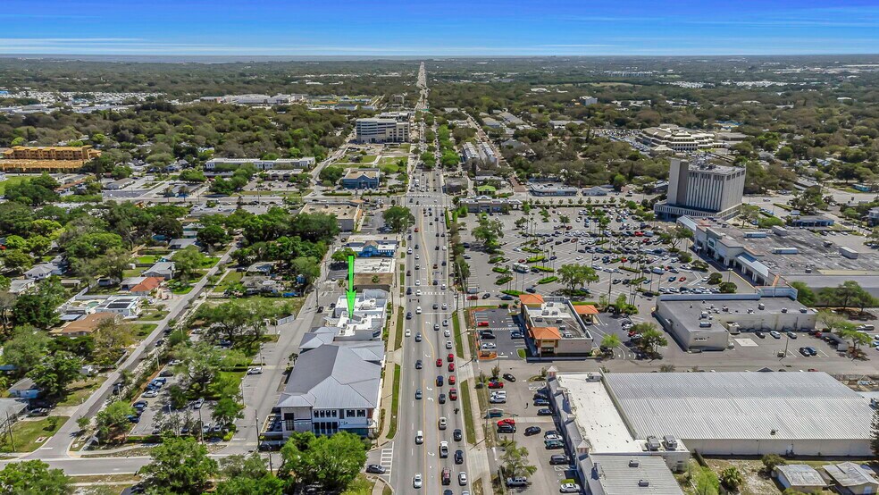 More Photos Of 1030 W Bay Dr, Largo Medical For Lease