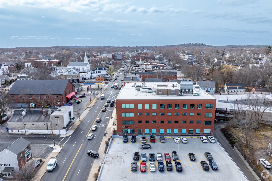 More Photos Of 1 Montvale Ave, Stoneham Medical For Lease