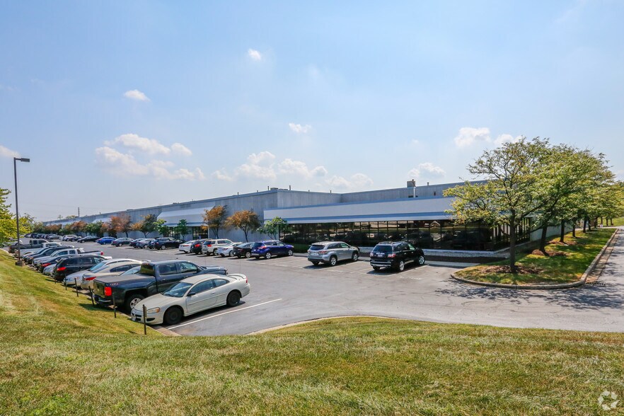 More Photos Of 5549-5585 Spellmire Dr, Cincinnati Warehouse For Lease
