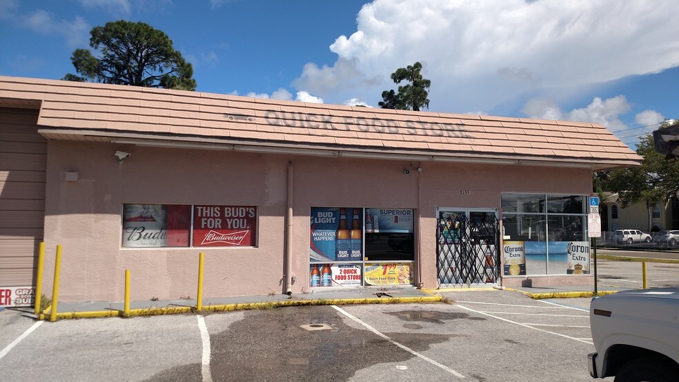 More Photos Of 3155 Clark Rd, Sarasota Restaurant For Sale